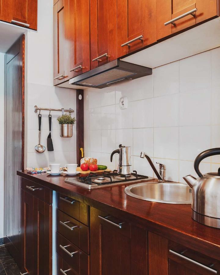 Mieszkanko Na Stawki Netflix Apartamento Varsovia Exterior foto