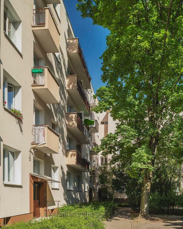 Mieszkanko Na Stawki Netflix Apartamento Varsovia Exterior foto
